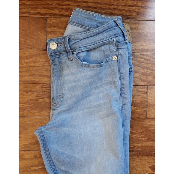 Abercrombie & Fitch Jeans Women (4L) 26X31 Super Skinny Low Rise Distressed - Picture 7 of 16